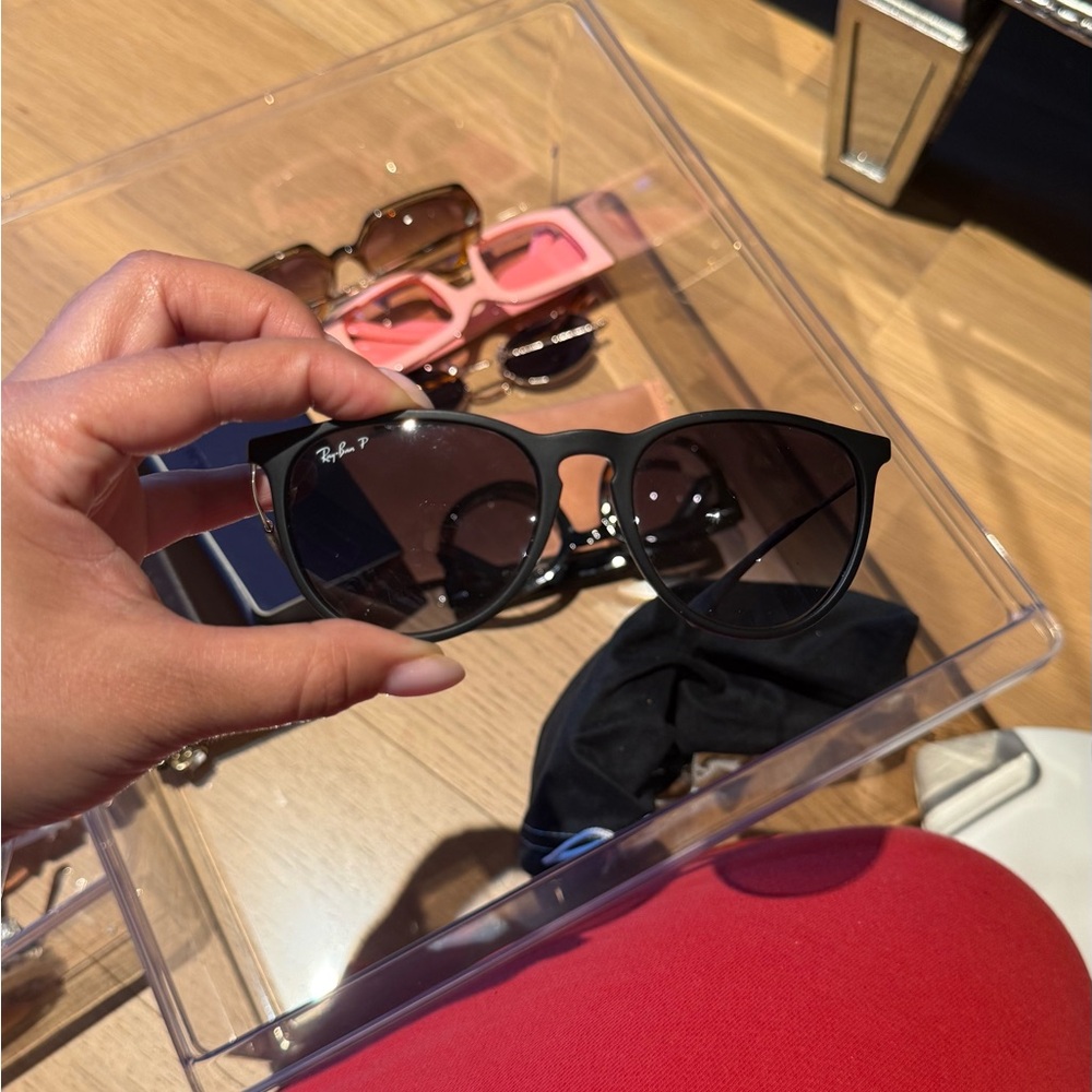 Ray-Ban Classic Black Sunglasses